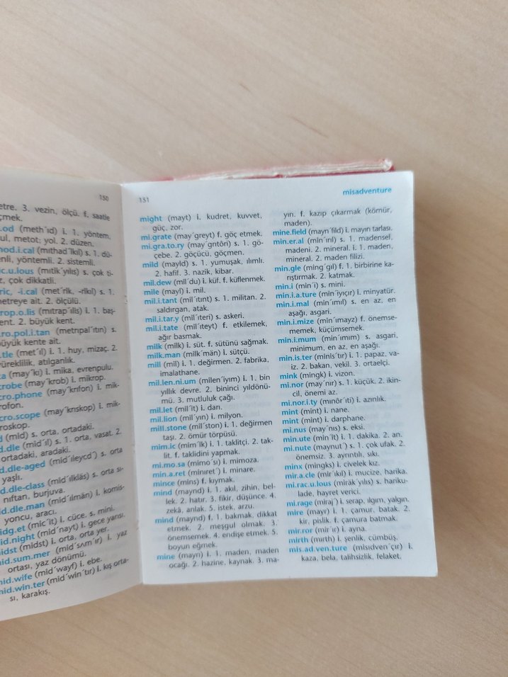 Redhouse İngilizce-Türkçe Cep Sözlüğü - Görsel 4