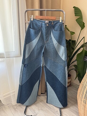 Urban Outfitters Urban outfitters jean/28
