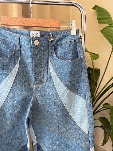 28 Beden Urban outfitters jean/28