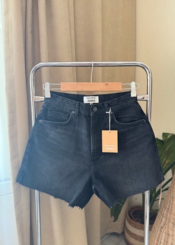 REFORMATION Kadın Siyah Mini Denim Şort