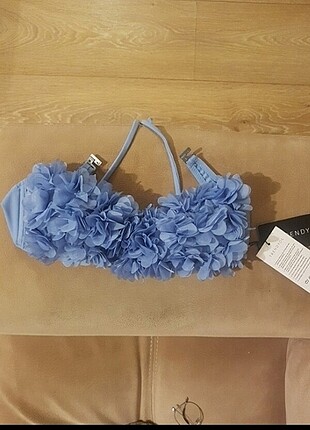 Trendyol marka bikini üstü