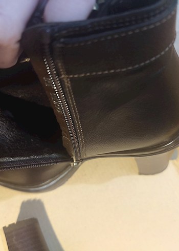 Acı Kahve Hakiki Deri Tokalı Topuklu Kadın Bot - Görsel 3