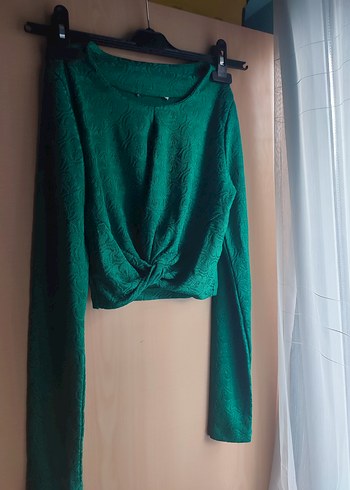 Zümrüt yeşili crop bluz - Görsel 2