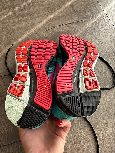 Nike spor ayakkabı - Görsel 4