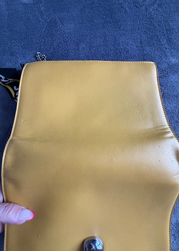 Sarı Deri Kadın Çanta - Görsel 4