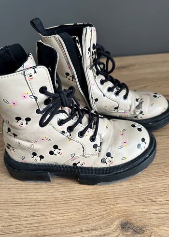 Kız çocuk bot - Görsel 2