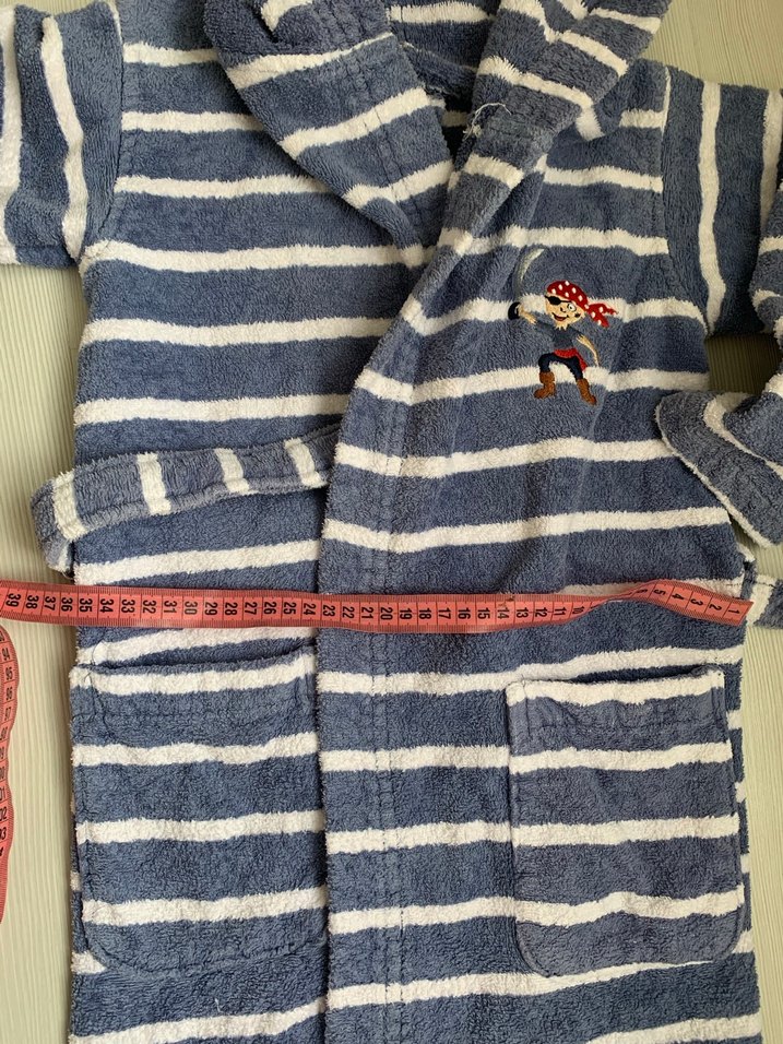 Tchibo Kapüşonlu Erkek Çocuk Bornoz - Görsel 4