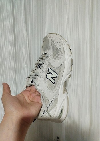 New Balance Beyaz Gri Kadın Spor Ayakkabı - Görsel 7