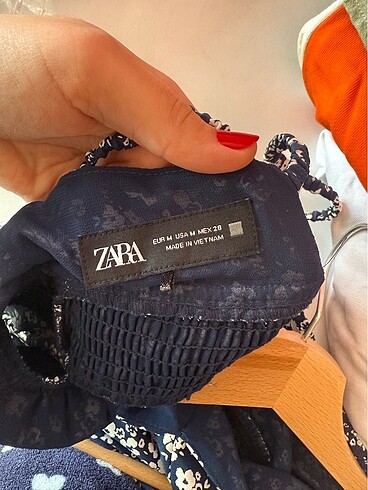 ZARA MARKA YIRTMAÇLI ELBİSE - Görsel 5