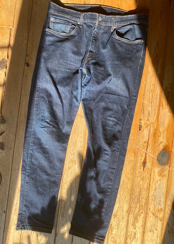 Levis Koyu Mavi Denim Jean