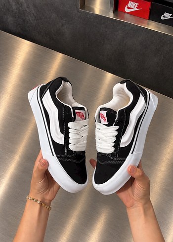 Vans ürünü