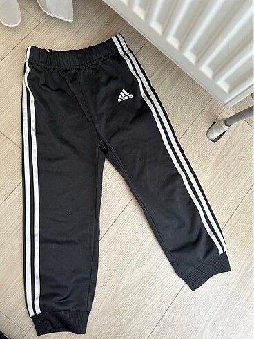 Adidas eşofman