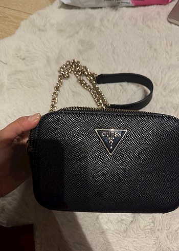 Guess Siyah Mini Capraz Canta