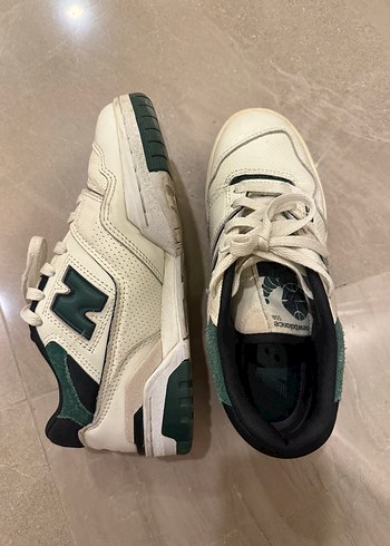 New Balance ürünü