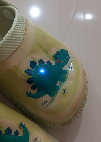 LC Waikiki Renkli Desenli Erkek Çocuk Terlik