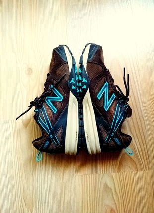 new balance kahverengi süet spor ayakkabı