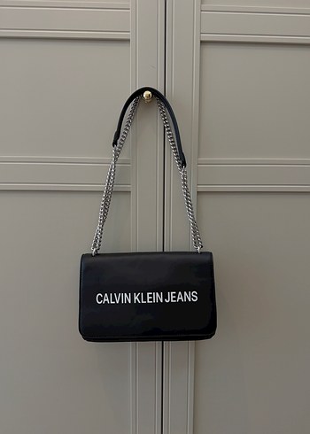 Calvin Klein ürünü