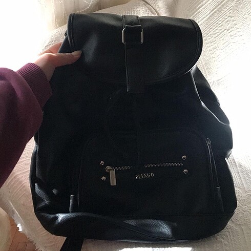 Mango Siyah sırt çantası