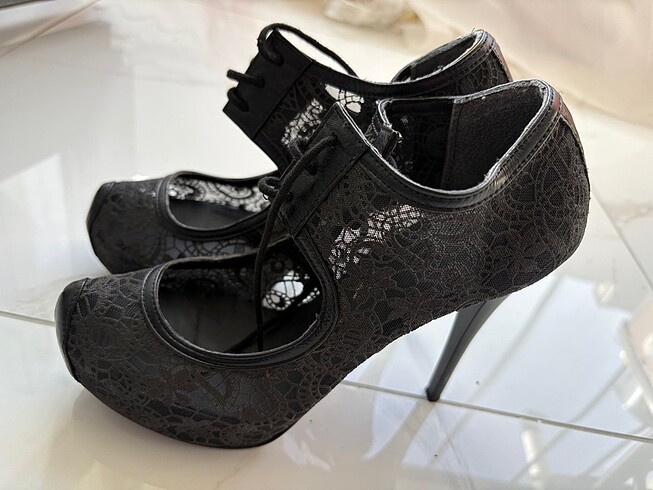 Shoe Tek Dantel detaylı Topuklu Ayakkabı