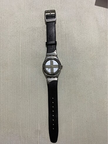 Swatch kadın saat