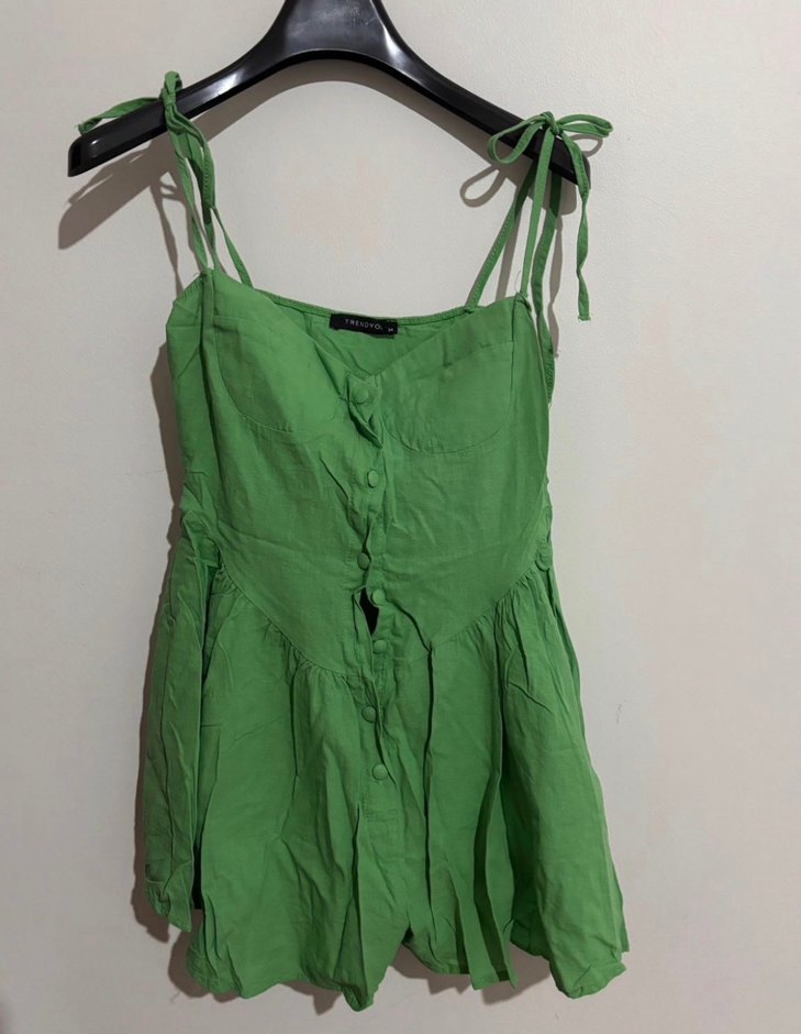 Yeşil Keten Mini Askılı tulum - Görsel 3