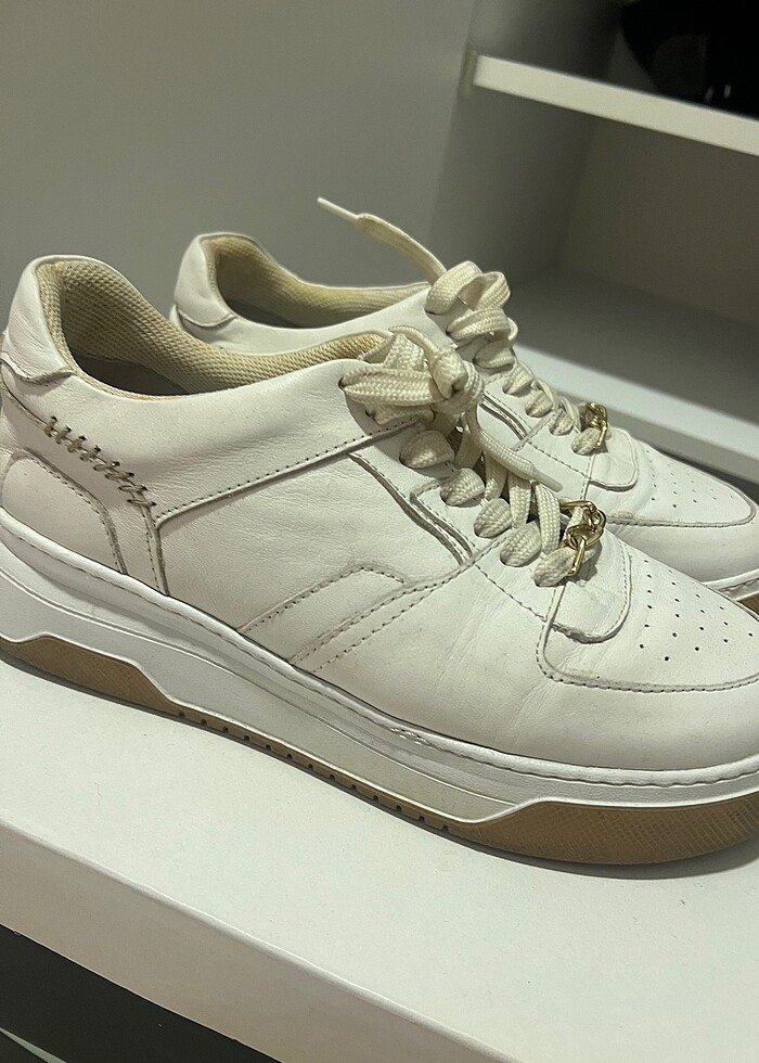 Elle spor ayakkabı - Görsel 3