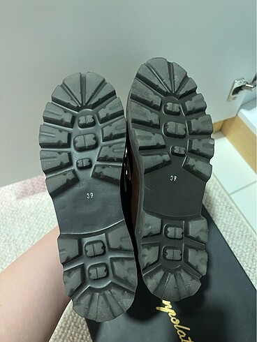 Pelinin Ayakkabıları Pelinin ayakkabıları loafer