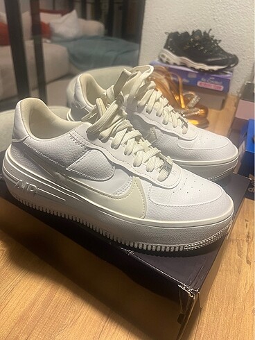Nike airforce platform