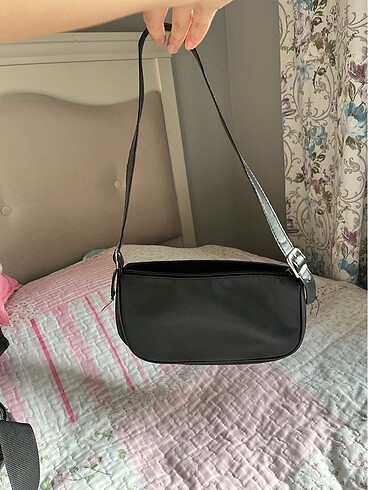 siyah kol çantası - Görsel 3