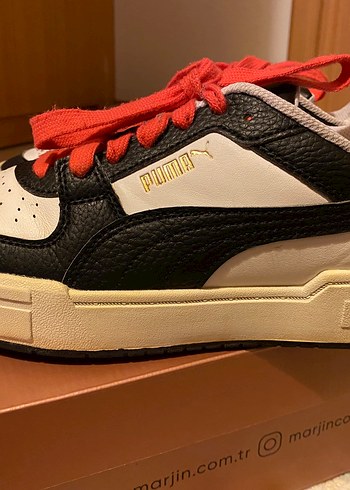 Puma Unisex Sneaker