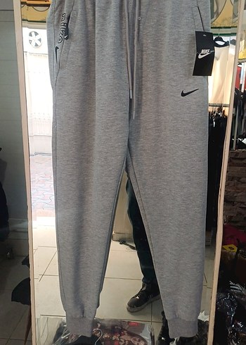 Nike Gri Rahat Kesim Erkek Eşofman Altı - Görsel 2