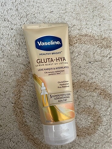 Vaseline gluta hya