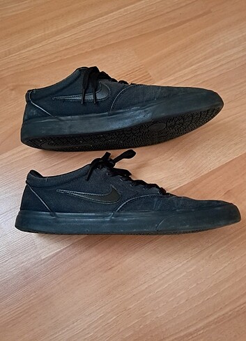 Orijinal Nike SB 45 numara - Görsel 2
