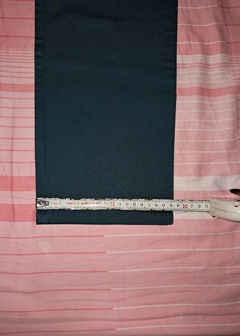 Kemer Detaylı Koyu Yeşil Erkek Pantolon O kulanılmamış - Görsel 6