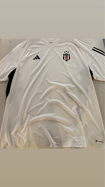 Antrenman üstü Adidas beşiktaş orijinal etiketli