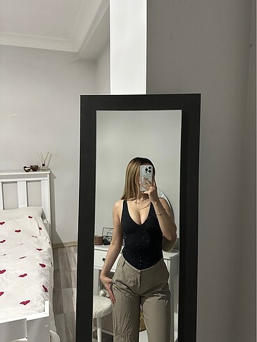 Zara taşlı bodysuit