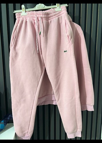 Lacoste ürünü