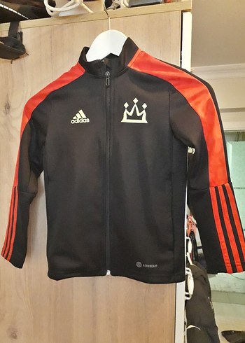 Adidas ürünü