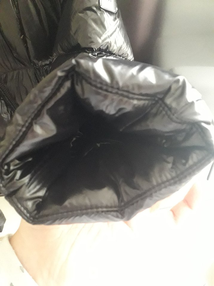 Siyah Şeritli Peluş Yaka Şişme Mont — görsel 4/12