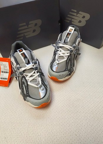New Balance ürünü