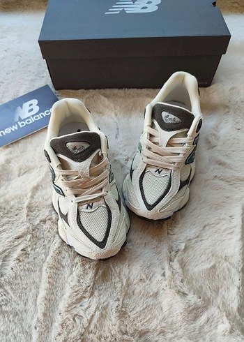 New Balance ürünü