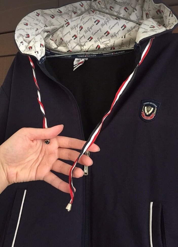 Kapüşonlu Fermuarlı Sweatshirt — görsel 4/6