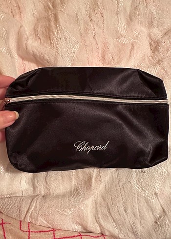 Chopard makyaj çantası
