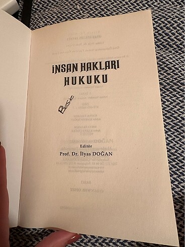  İnsan hakları hukuku