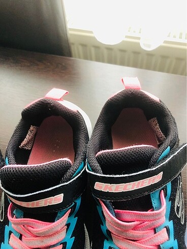 32 Beden Skechers
