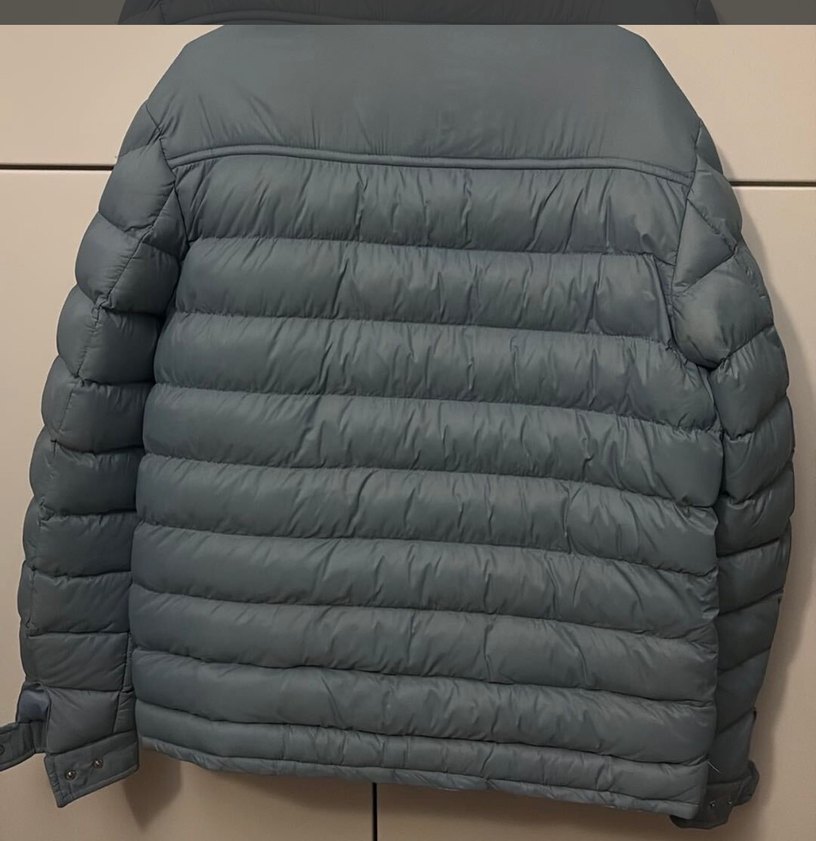 Moncler Gri Kapitone Şişme Mont — görsel 3/3