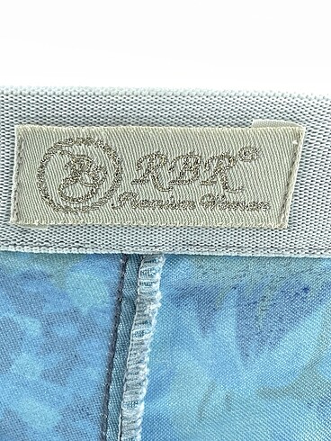 42 Beden çeşitli Renk PreLoved Skinny %70 İndirimli.
