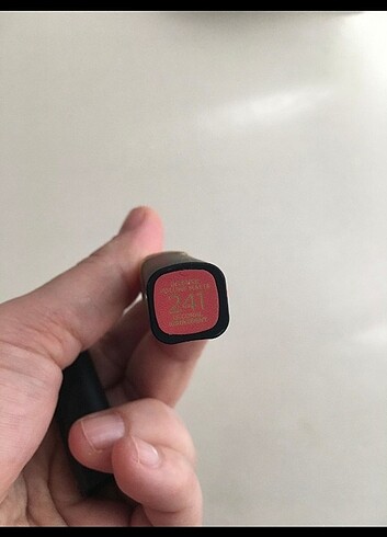 Beden L'Oreal ruj