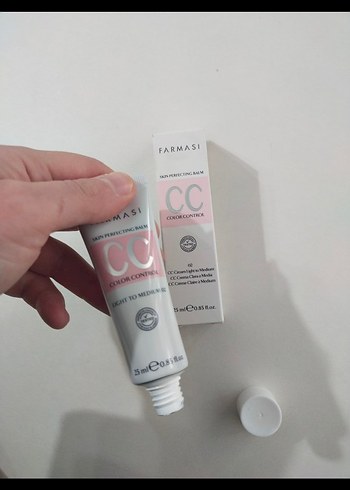 Farmasi CC Krem Açık Orta Ten - Görsel 4
