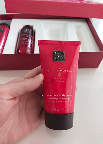 Rıtuals marka bakım seti - Görsel 9